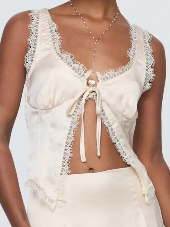 Princess Polly Tops - NWT Princess Polly Mavie Lace & Satin Split Tie Top. Size 6. Retail $42